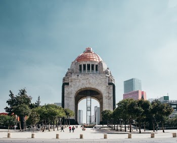 Monumento A La Revolucion Street View