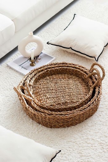 Natural Woven Storage Baskets in Modern Living Space