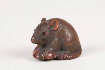 Netsuke of Mouse | Free Photo - rawpixel