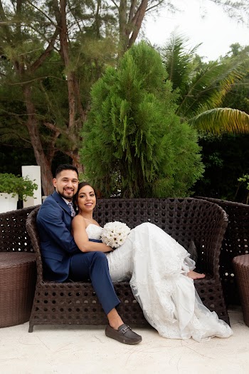 New Wed Couple Taking A Photo On Bench