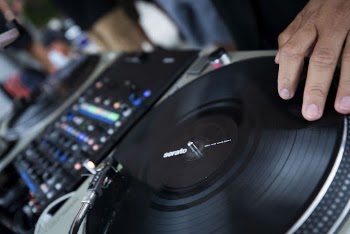 Next Level Hip-Hop Cypher, Washington | Free Photo - rawpixel