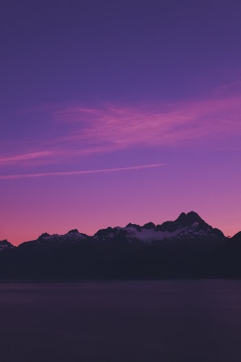~ nights in alaska ~
print available at freezy.darkroom.tech/?post=106801
