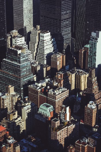 NYC looks like a sci-fi toy city. So unreal.