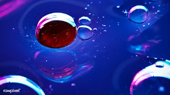 Oil drops floating on water colorful background | Free  photo - 2321965