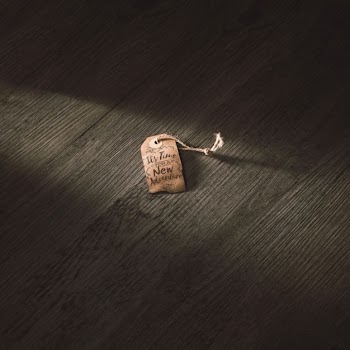 Old paper mockup for adventure concept Free Psd