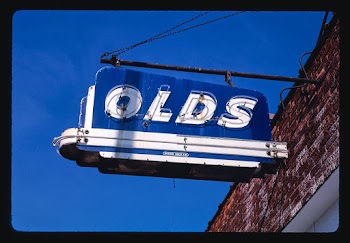 Olds sign, Hinckley, Illinois (1987)… | Free public domain photo