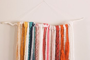 orange and pink yarnds