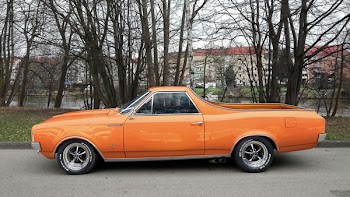 Orange Chevrolet El Camino