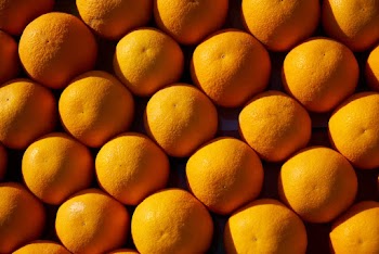 Orange Fruit Lot