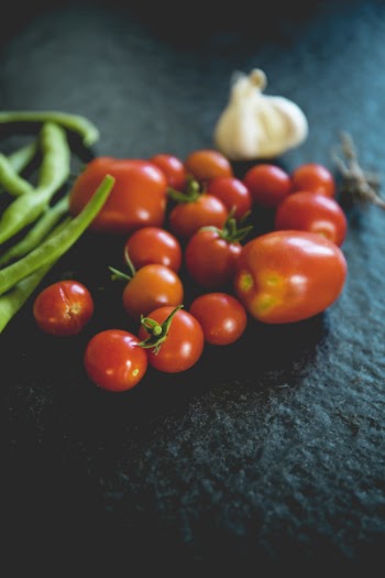 Orange Tomatoes in Shallow Focus Photography