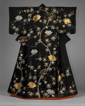 Outer Robe (Uchikake) with Mandarin | Free Photo - rawpixel