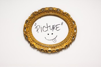 Oval Brown Picture Frame