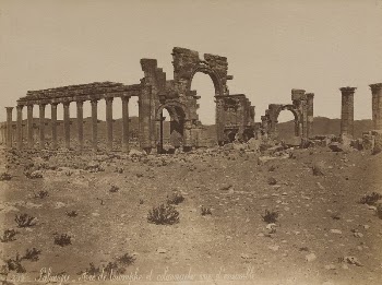 Palmyra: overview of the Triumphal | Free Photo - rawpixel