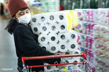 Panic-buying toilet paper during coronavirus epidemic | Free  photo - 2296485