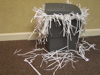 Paper_Shredder_3.JPG