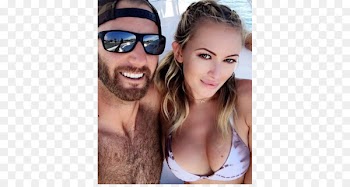 Paulina Gretzky Golf Sunglasses Social media Instagram - Golf 