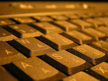 PB052013_keyboard.JPG