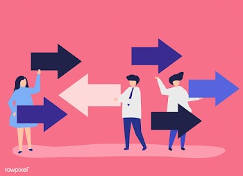 People carrying arrows in the opposite direct.. | Free stock vector - 479364