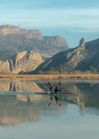 People Kayaking