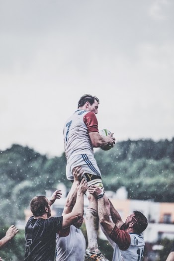 People Lifting Co-player