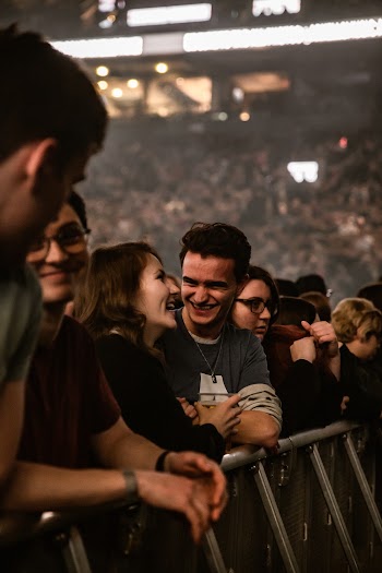 People on Concert