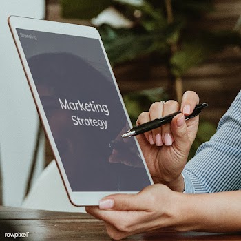 People using digital device | Free stock psd mockup - 1204935