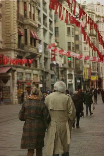 People Walking on Street · Free Stock Photo