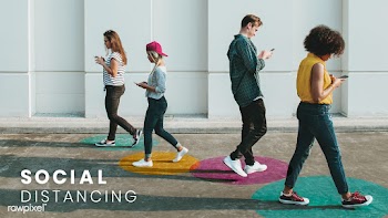 People walking with social distancing in public mockup | Free  psd mockup - 2302997