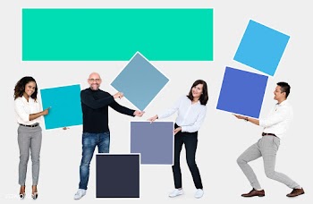 People with blank colorful boxes | Free stock psd mockup - 492810
