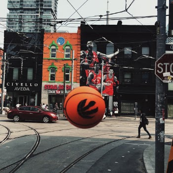 Perfectly timed... 

Follow @justgetcreative on Instagram for more photos like this one!
