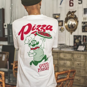 Person iI White Pizza-printed Crew-neck T-shirt