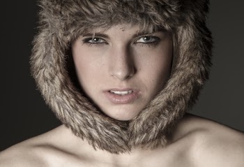 Person Wearing Brown Fleece Chulo