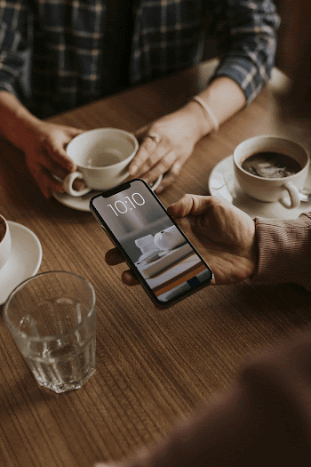 Phone screen mockup, digital device | Free PSD Mockup - rawpixel