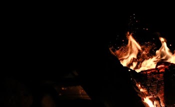 photo of bonfire