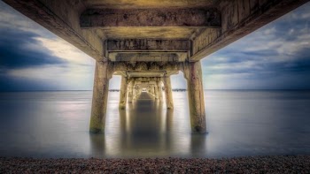 photo of dock on body of wter