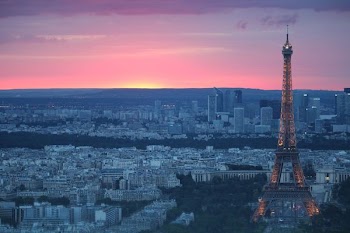photo of Eiffel Tower, France