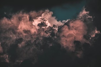 photo of gloomy sky