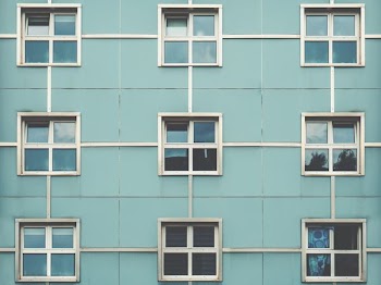 photo of gray concrete building
