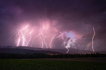 photo of lightning and thunder