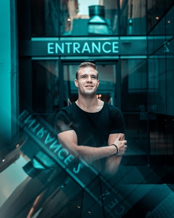 Photo Of Man Wearing Black Shirt