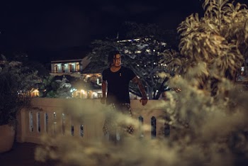 Photo of Man Wearing Black Shirt