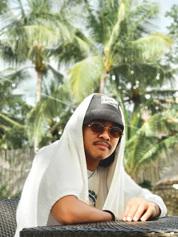 Photo Of Man Wearing Bucket Hat