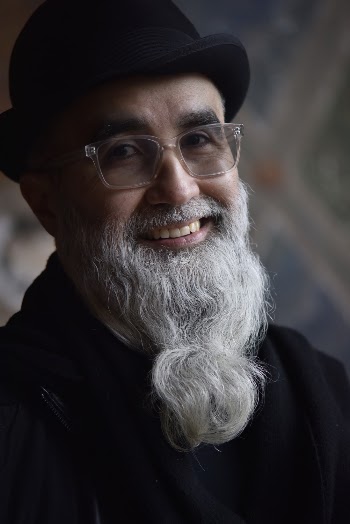 Photo Of Man Wearing Eyeglasses
