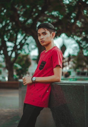Photo Of Man Wearing Red Shirt 