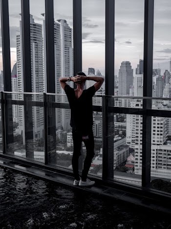 Photo Of Person Wearing Black Shirt