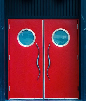 Photo of Red Door