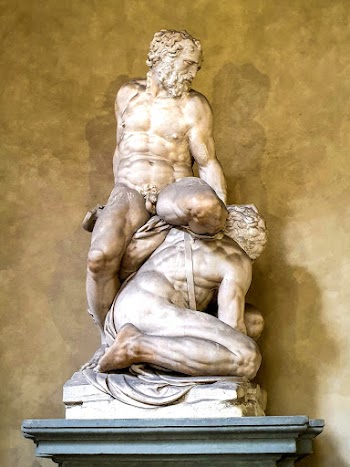 Photo of Statue