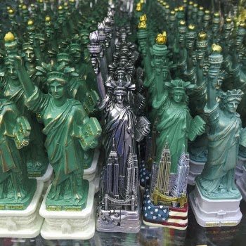 Photo of Statue of Liberty Miniature Lot