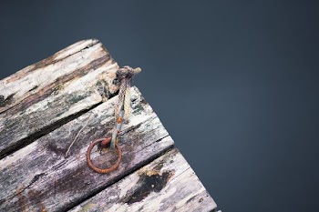 photo of string on boardwalk