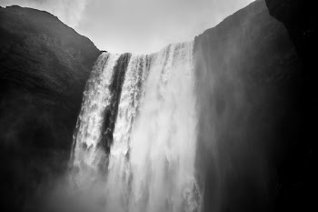 photo of waterfalls